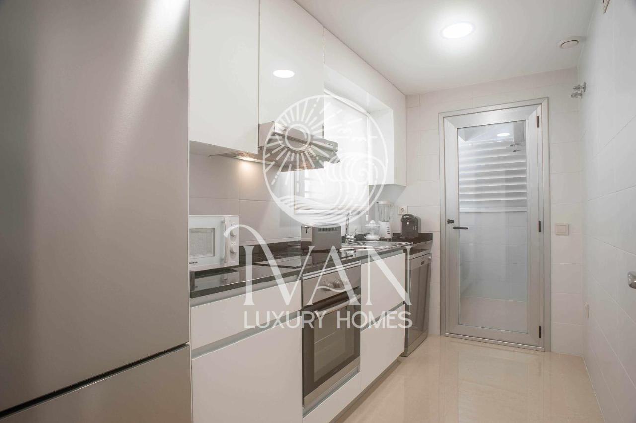 Casa Zerua Ivan Luxury Homes 5ªpta Sur 1ªlinea オロペサ・デル・マール エクステリア 写真