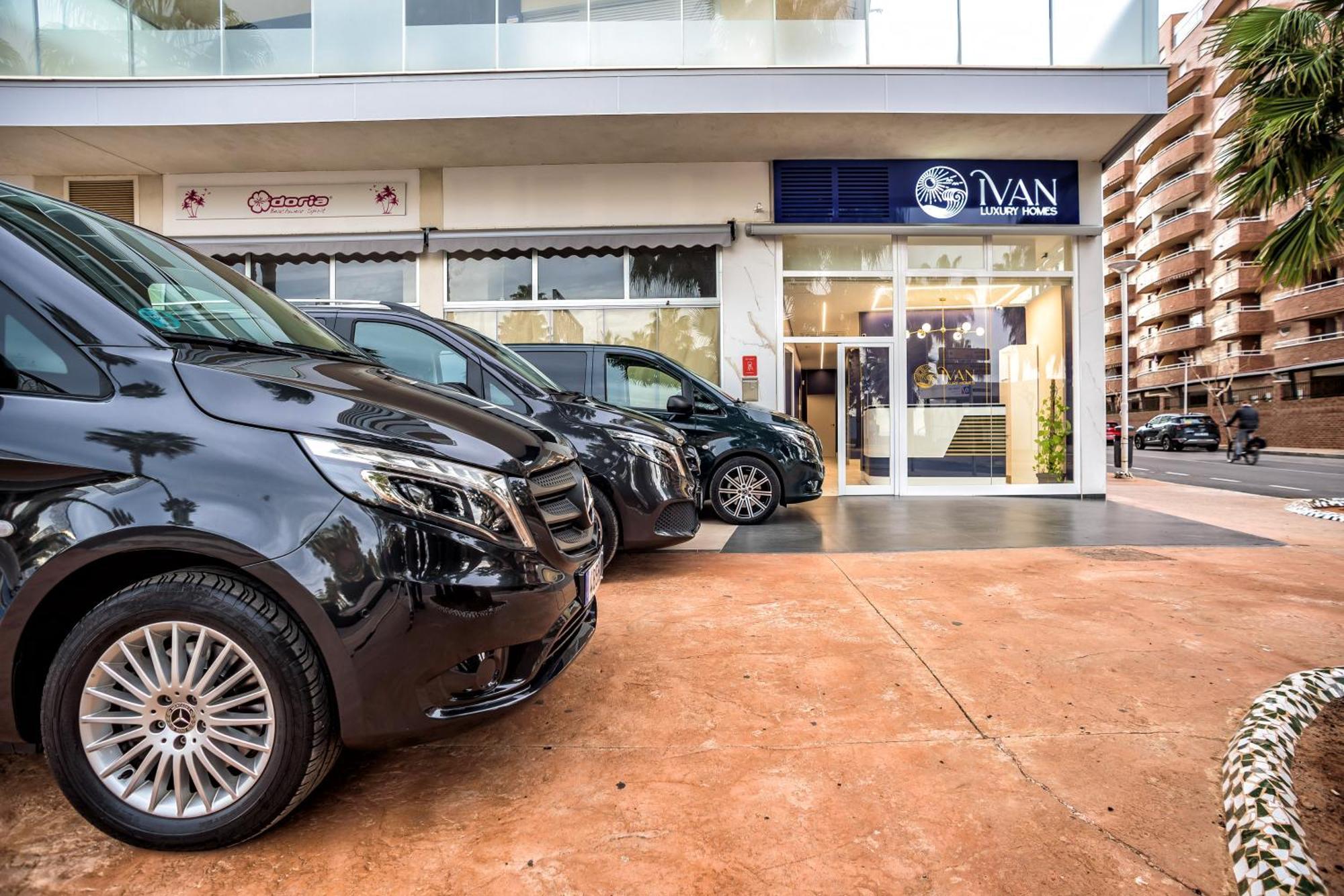 Casa Zerua Ivan Luxury Homes 5ªpta Sur 1ªlinea オロペサ・デル・マール エクステリア 写真